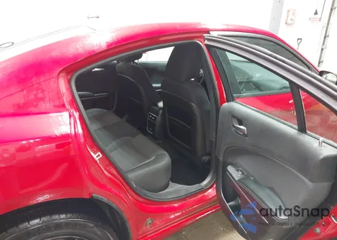 2015 Dodge Charger Se z USA, uszkodzony, nr VIN 2C3CDXFG1FH785510